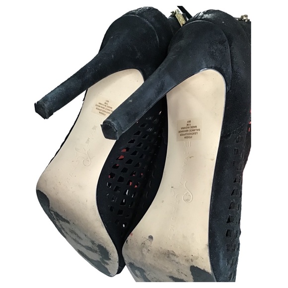 Ivanka Trump Didia Cutout Suede Bootie Black - Size 11 M - Picture 11 of 13